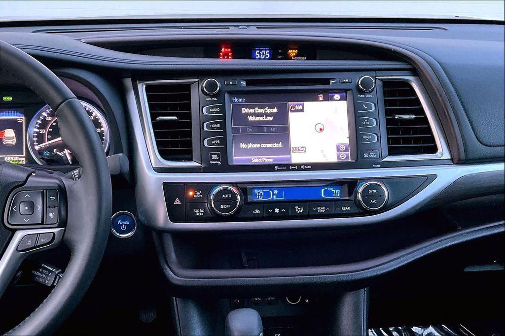 used 2019 Toyota Highlander Hybrid car, priced at $29,825