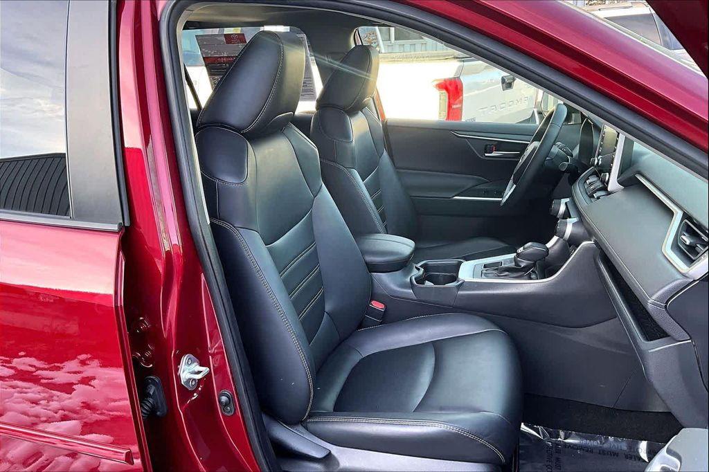 used 2020 Toyota RAV4 car, priced at $24,600