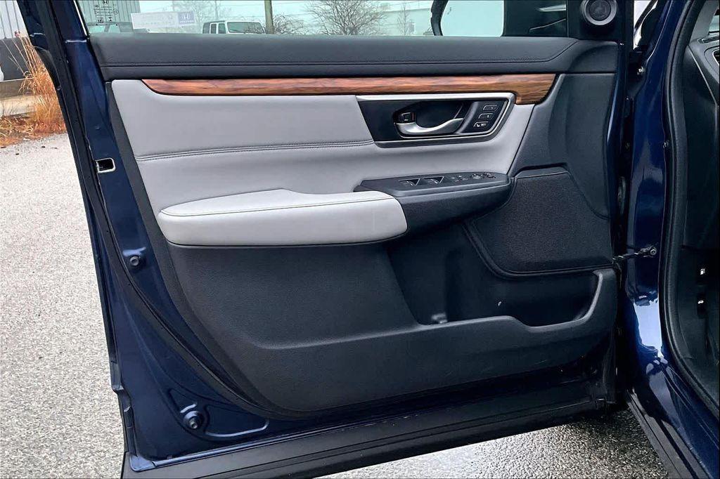 used 2018 Honda CR-V car, priced at $19,790