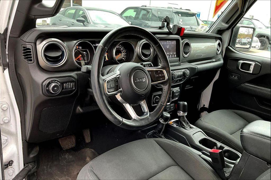 used 2019 Jeep Wrangler Unlimited car, priced at $21,772