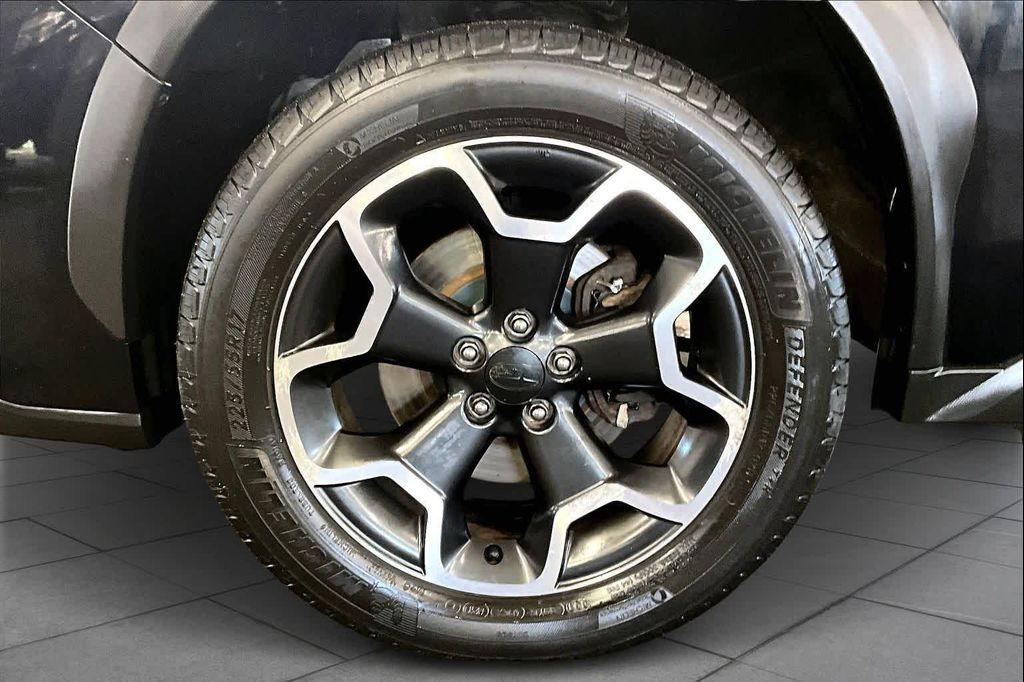 used 2015 Subaru XV Crosstrek car, priced at $11,320