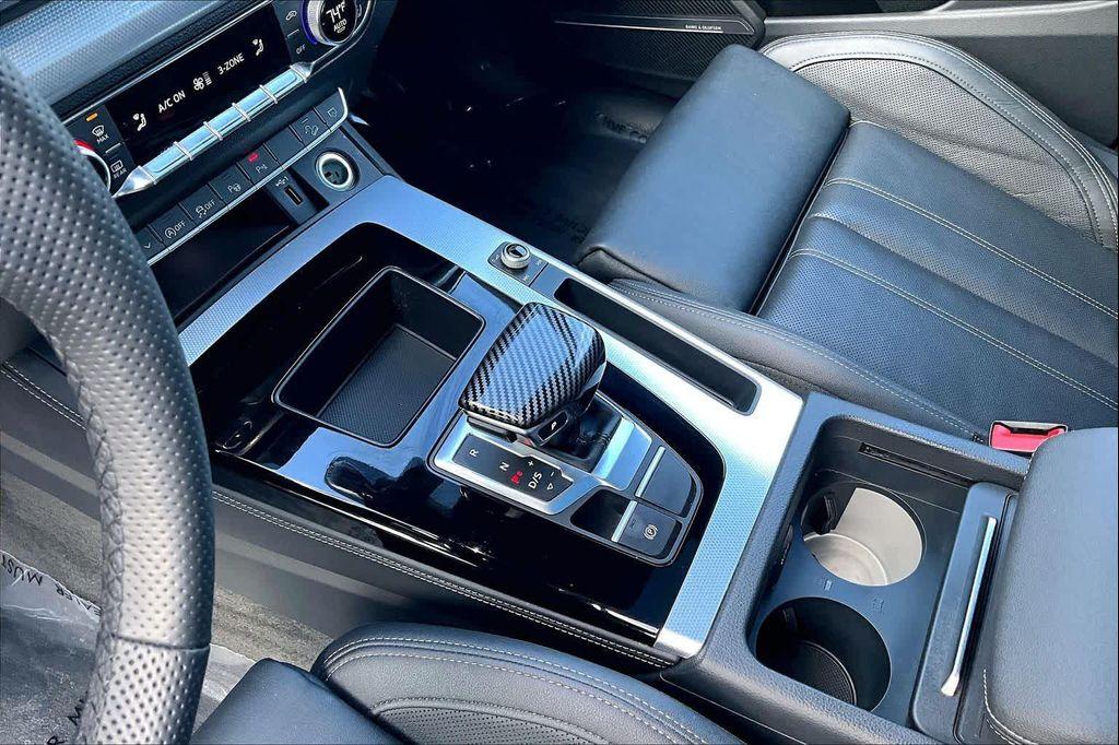 used 2024 Audi Q5 car, priced at $34,900