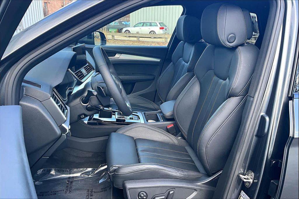 used 2024 Audi Q5 car, priced at $34,900