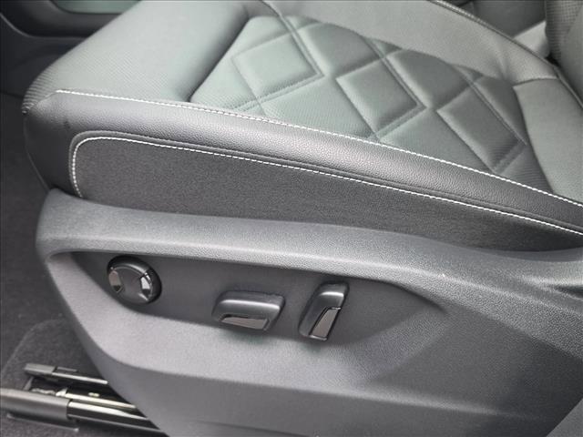 new 2026 Volkswagen Atlas car, priced at $44,335