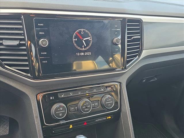 used 2021 Volkswagen Atlas Cross Sport car, priced at $20,300