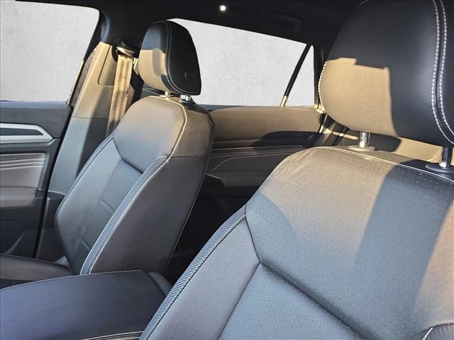 used 2021 Volkswagen Atlas Cross Sport car, priced at $20,300