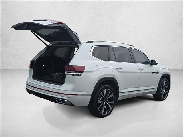 new 2026 Volkswagen Atlas car, priced at $53,336