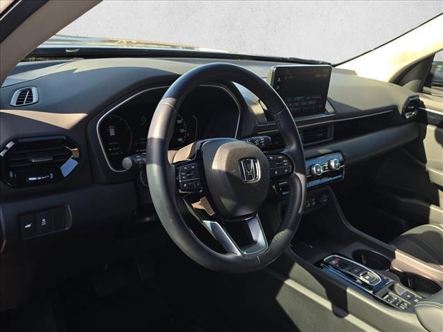 used 2024 Honda Pilot car, priced at $35,281