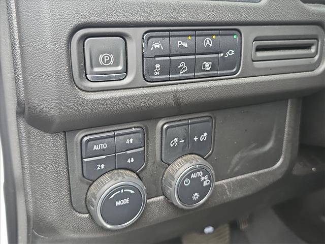 used 2022 Chevrolet Suburban car, priced at $46,745