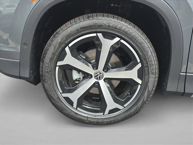 new 2026 Volkswagen Tiguan car, priced at $34,694