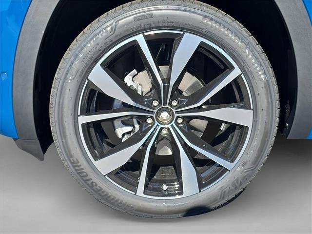 new 2026 Volkswagen Atlas Cross Sport car, priced at $51,824