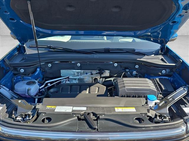 new 2026 Volkswagen Atlas Cross Sport car, priced at $51,824