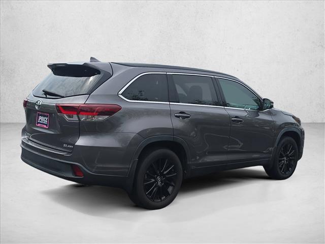 used 2019 Toyota Highlander car, priced at $28,022