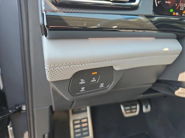 new 2026 Volkswagen Atlas car, priced at $46,384