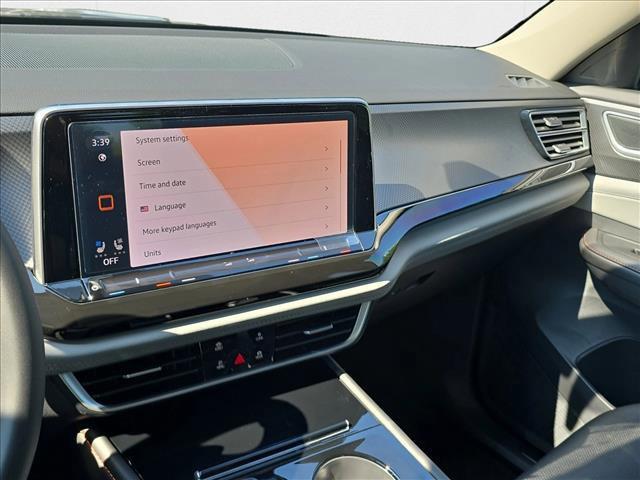 new 2026 Volkswagen Atlas car, priced at $46,384