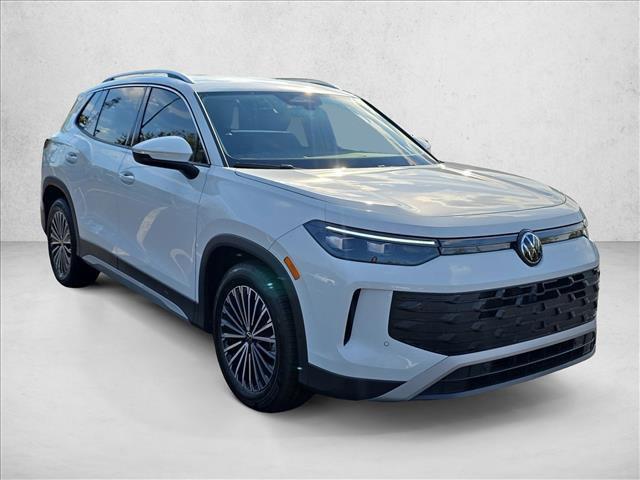new 2025 Volkswagen Tiguan car, priced at $28,009