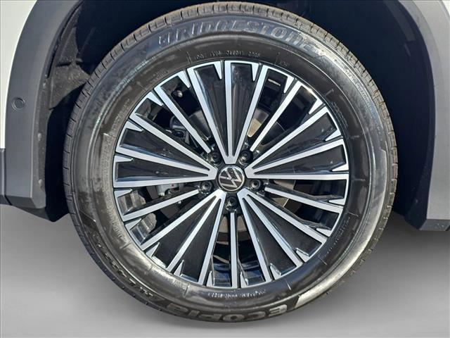 new 2025 Volkswagen Tiguan car, priced at $28,009