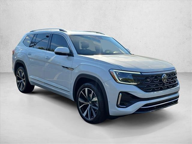 new 2026 Volkswagen Atlas car, priced at $53,336