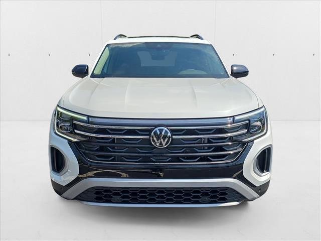 new 2026 Volkswagen Atlas car, priced at $46,384