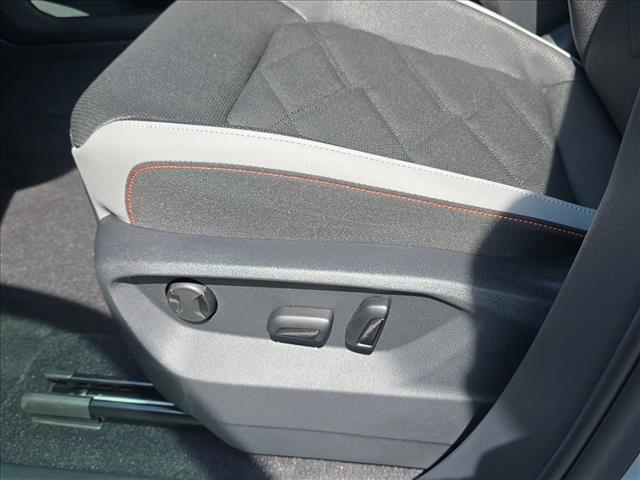 new 2026 Volkswagen Atlas car, priced at $46,384