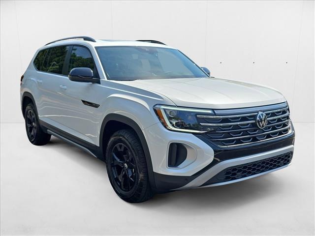 new 2026 Volkswagen Atlas car, priced at $46,384