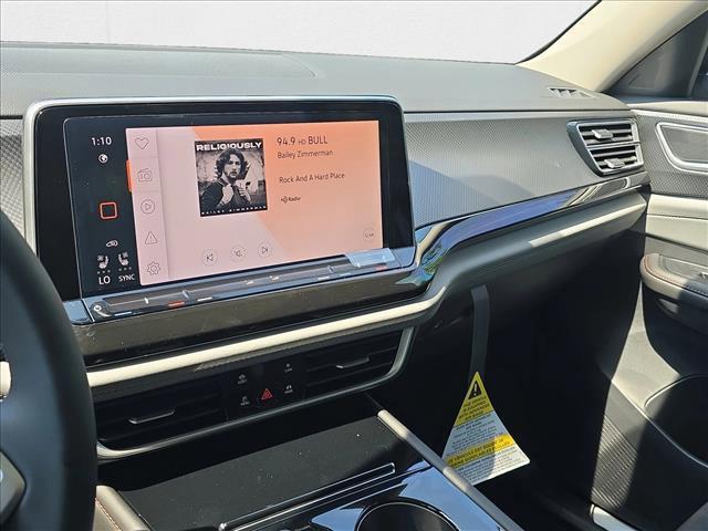 new 2026 Volkswagen Atlas car, priced at $46,384