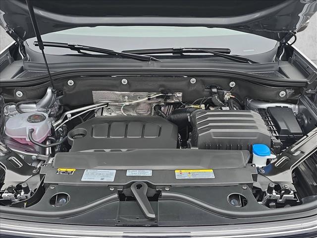 new 2026 Volkswagen Atlas Cross Sport car, priced at $42,570