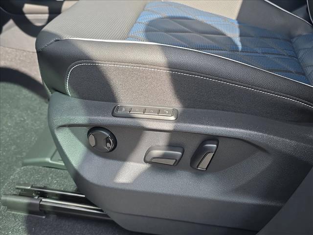 new 2026 Volkswagen Atlas Cross Sport car, priced at $52,261