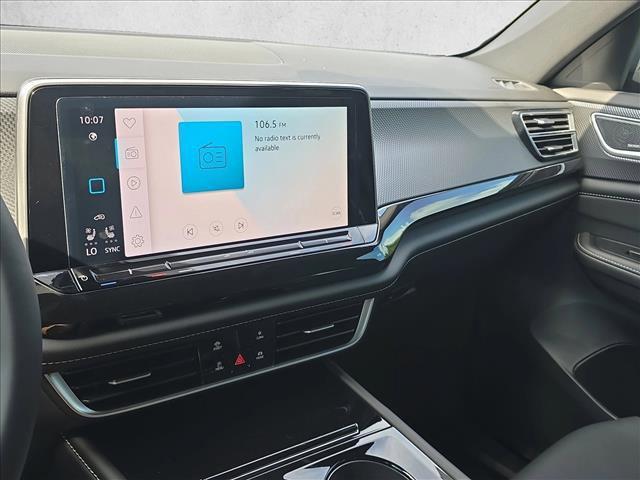 new 2026 Volkswagen Atlas Cross Sport car, priced at $52,261