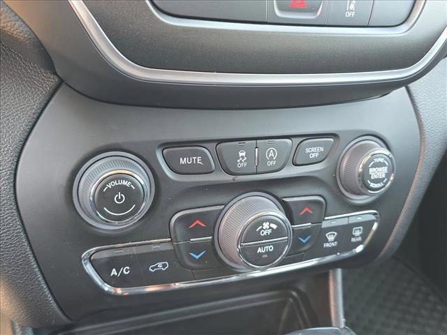 used 2022 Jeep Cherokee car, priced at $22,661