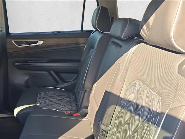 new 2026 Volkswagen Atlas car, priced at $51,976