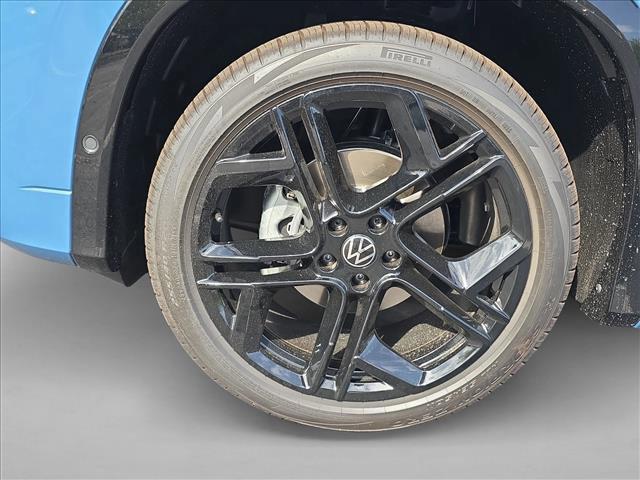new 2026 Volkswagen Tiguan car, priced at $37,988