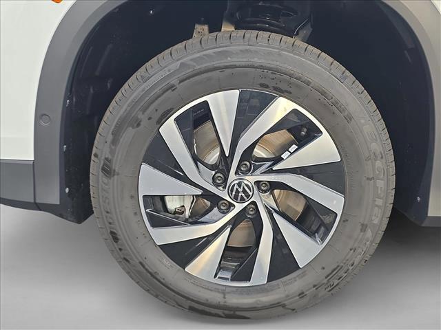 new 2026 Volkswagen Tiguan car, priced at $32,051