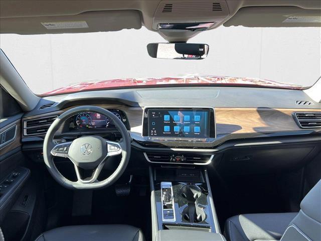 new 2025 Volkswagen Atlas car, priced at $40,739