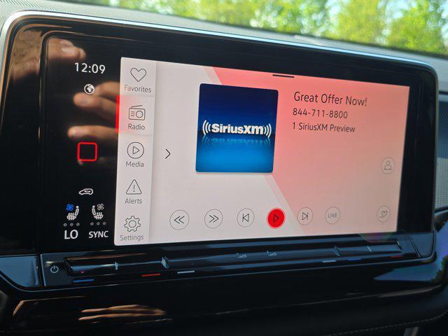 new 2026 Volkswagen Atlas Cross Sport car, priced at $49,763