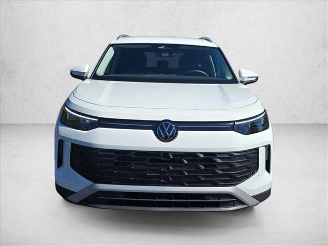 new 2025 Volkswagen Tiguan car, priced at $27,999