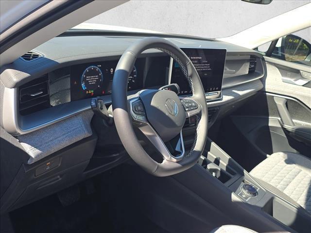 new 2025 Volkswagen Tiguan car, priced at $27,999