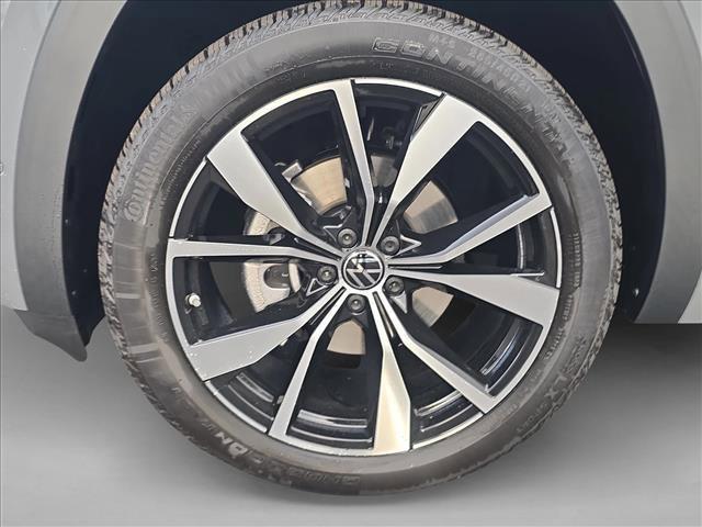 new 2026 Volkswagen Atlas car, priced at $52,413