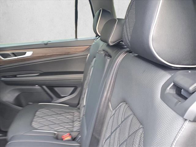 new 2026 Volkswagen Atlas car, priced at $52,413