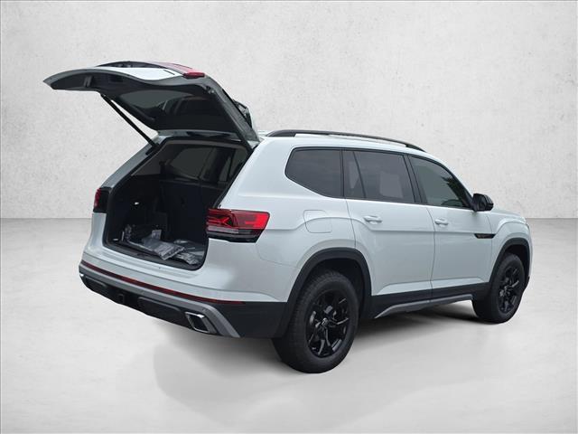 new 2026 Volkswagen Atlas car, priced at $46,908