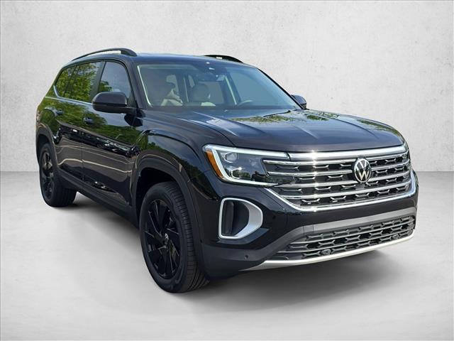 new 2026 Volkswagen Atlas car, priced at $44,003