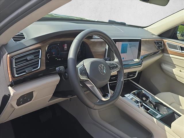 new 2026 Volkswagen Atlas car, priced at $44,003