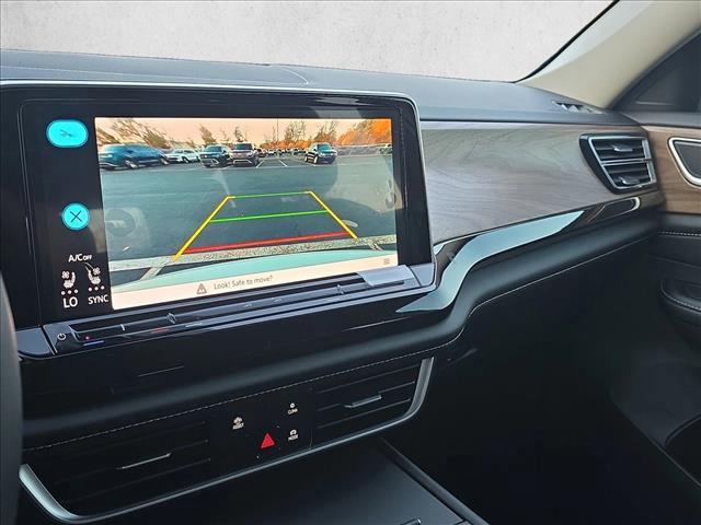 new 2026 Volkswagen Atlas car, priced at $37,883