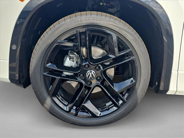 new 2026 Volkswagen Tiguan car, priced at $36,969