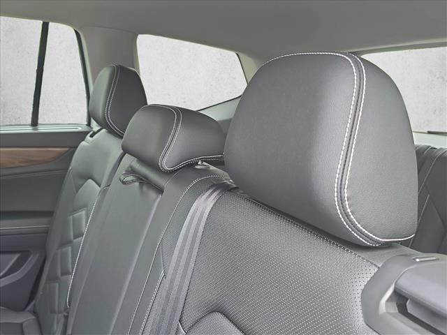 new 2026 Volkswagen Atlas car, priced at $44,266