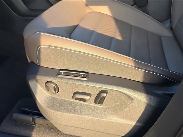 new 2026 Volkswagen Atlas car, priced at $48,054