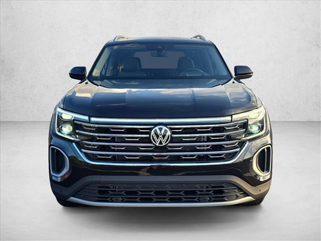 new 2026 Volkswagen Atlas car, priced at $48,054