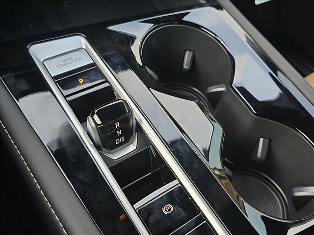 new 2026 Volkswagen Atlas Cross Sport car, priced at $43,346