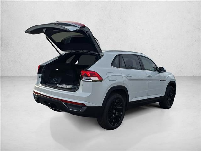 new 2026 Volkswagen Atlas Cross Sport car, priced at $43,346