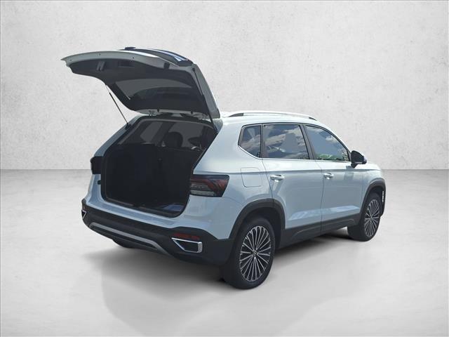 new 2026 Volkswagen Taos car, priced at $31,402